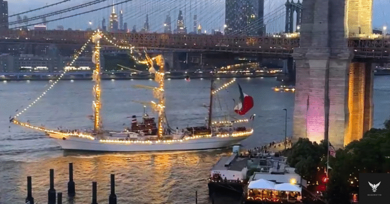 Mexican Navy ship crash Brooklyn Bridge